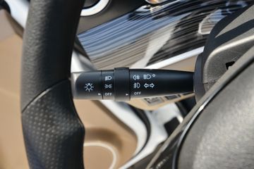 �������� ��R ����� 1.6L 122���� ���� 3.7�׵�����ʽ΢��(YTQ5031XXYPHQ331)ͼƬ