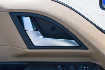 �������� ��R ����� 1.6L 122���� ���� 3.7�׵�����ʽ΢��(YTQ5031XXYPHQ331)ͼƬ