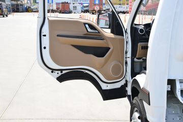 �������� ��R ����� 1.6L 122���� ���� 3.7�׵�����ʽ΢��(YTQ5031XXYPHQ331)ͼƬ