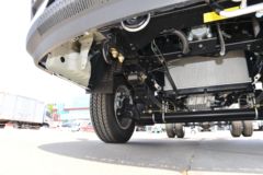 蓝擎汽车 凌R 高配版 1.6L 122马力 汽油 3.7米单排厢式微卡(YTQ5031XXYPHQ331)