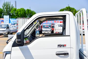 �������� ��R ����� 1.6L 122���� ���� 3.7�׵�������΢��ͼƬ