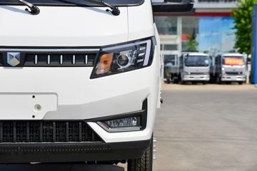 �������� ��R ����� 1.6L 122���� ���� 3.7�׵�������΢��ͼƬ