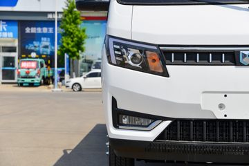 �������� ��R ����� 1.6L 122���� ���� 3.7�׵�������΢��ͼƬ