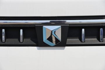 �������� ��R ����� 1.6L 122���� ���� 3.7�׵�������΢��ͼƬ