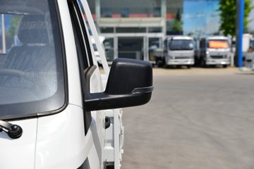 �������� ��R ����� 1.6L 122���� ���� 3.7�׵�������΢��ͼƬ