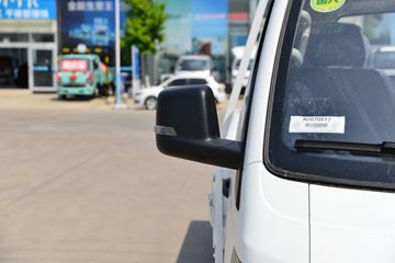 �������� ��R ����� 1.6L 122���� ���� 3.7�׵�������΢��ͼƬ