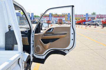 �������� ��R ����� 1.6L 122���� ���� 3.7�׵�������΢��ͼƬ