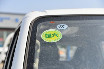 �������� ��R 115���� 2.85��˫������΢��ͼƬ