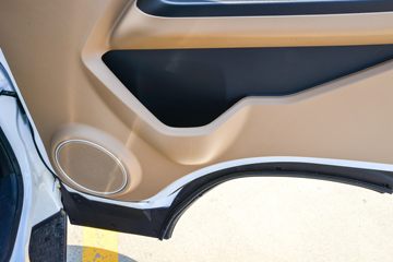 �������� ��R ����� 1.6L 122���� ���� 3.7�׵�������΢��ͼƬ