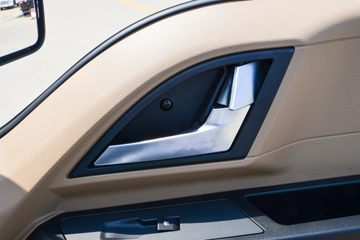 �������� ��R ����� 1.6L 122���� ���� 3.7�׵�������΢��ͼƬ