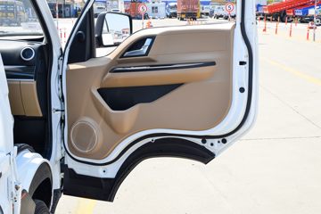 �������� ��R ����� 1.6L 122���� ���� 3.7�׵�������΢��ͼƬ