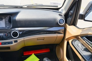 �������� ��R ����� 1.6L 122���� ���� 3.7�׵�������΢��ͼƬ