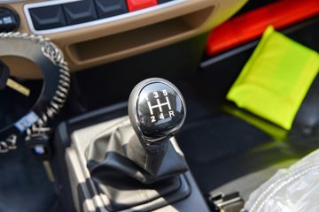 �������� ��R ����� 1.6L 122���� ���� 3.7�׵�������΢��ͼƬ