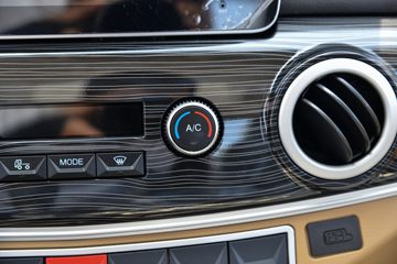 �������� ��R ����� 1.6L 122���� ���� 3.7�׵�������΢��ͼƬ