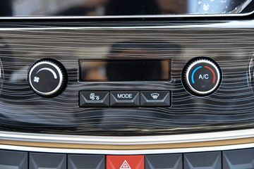 �������� ��R ����� 1.6L 122���� ���� 3.7�׵�������΢��ͼƬ