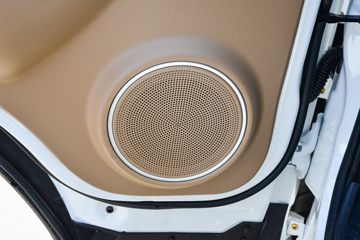 �������� ��R ����� 1.6L 122���� ���� 3.7�׵�������΢��ͼƬ