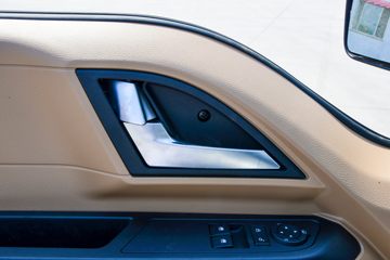 �������� ��R ����� 1.6L 122���� ���� 3.7�׵�������΢��ͼƬ