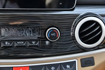 �������� ��R 115���� 2.85��˫������΢��ͼƬ