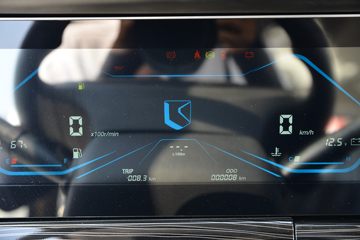 �������� ��R 115���� 2.85��˫������΢��ͼƬ