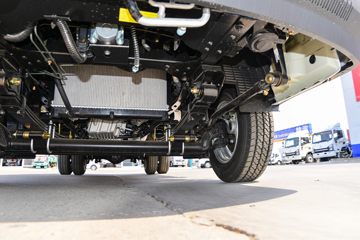 �������� ��R ����� 1.6L 122���� ���� 3.7�׵�������΢��ͼƬ