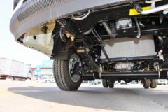 蓝擎汽车 凌R 高配版 1.6L 122马力 汽油 3.7米单排栏板微卡(YTQ1031PHQ331)