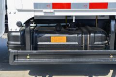 蓝擎汽车 凌R 115马力 2.85米双排栏板微卡(YTQ1041PJ338)