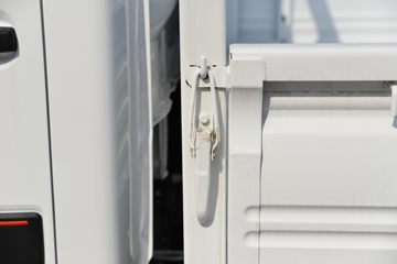 �������� ��R 115���� 2.85��˫������΢��ͼƬ