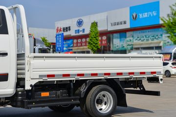 �������� ��R 115���� 2.85��˫������΢��ͼƬ