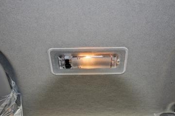 �������� ��˳ 2023�� 146���� 2.0T���� 3�� �Զ� �����и߶���ʽ���䳵ͼƬ