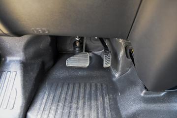 �������� ��˳ 2023�� 146���� 2.0T���� 3�� �Զ� �����и߶���ʽ���䳵ͼƬ