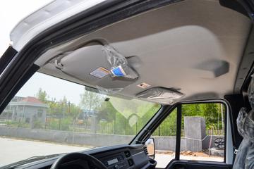 �������� ��˳ 2023�� 146���� 2.0T���� 3�� �Զ� �����и߶���ʽ���䳵ͼƬ