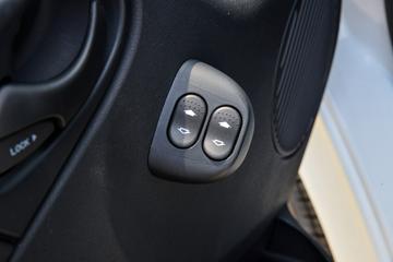 �������� ��˳ 2023�� 146���� 2.0T���� 3�� �Զ� �����и߶���ʽ���䳵ͼƬ