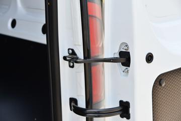 �������� ��˳ 2023�� 146���� 2.0T���� 3�� �Զ� �����и߶���ʽ���䳵ͼƬ