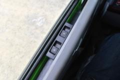 中国重汽成都商用车 豪沃V7 400马力 8X4 低密度粉粒物料运输车(华威驰乐牌)(SGZ5310GFLZZ6W)