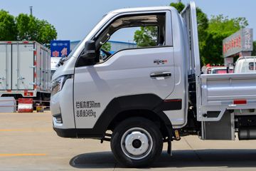 �������� ��R ����� 1.6L 122���� ���� 4.03�׵�������΢��(YTQ1031PHQ331)ͼƬ