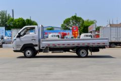 蓝擎汽车 凌R 高配版 1.6L 122马力 汽油 4.03米单排栏板微卡(YTQ1031PHQ331)