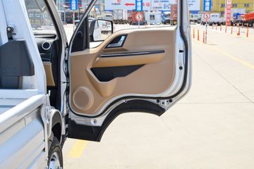 �������� ��R ����� 1.6L 122���� ���� 4.03�׵�������΢��(YTQ1031PHQ331)ͼƬ