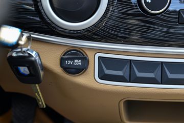 �������� ��R ����� 1.6L 122���� ���� 4.03�׵�������΢��(YTQ1031PHQ331)ͼƬ