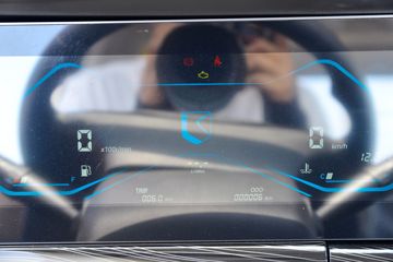 �������� ��R ����� 1.6L 122���� ���� 4.03�׵�������΢��(YTQ1031PHQ331)ͼƬ