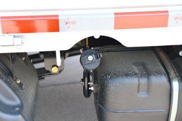 �������� ��R ����� 1.6L 122���� ���� 4.03�׵�������΢��(YTQ1031PHQ331)ͼƬ