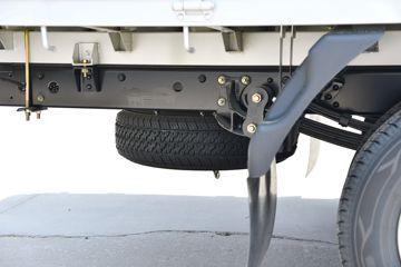 �������� ��R ����� 1.6L 122���� ���� 4.03�׵�������΢��(YTQ1031PHQ331)ͼƬ