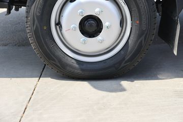 �������� ��R ����� 1.6L 122���� ���� 4.03�׵�������΢��(YTQ1031PHQ331)ͼƬ