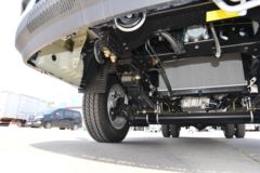 蓝擎汽车 凌R 高配版 1.6L 122马力 汽油 4.03米单排栏板微卡(YTQ1031PHQ331)