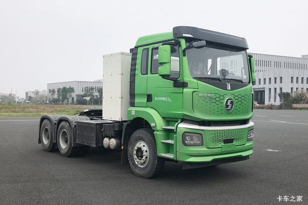 质子汽车 充电版 6X4 纯电动牵引车(SX4257MF4XBEVF2)422.87kWh