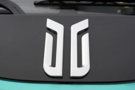 换电&nbsp;电动牵引车外观图片