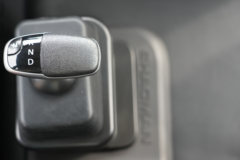 质子汽车 6X4 换电式纯电动牵引汽车(16T后桥)(SX4257MF4XSEV2)281.91kWh