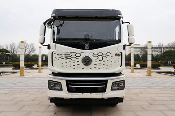 质子汽车 复合版 8X4 6.81方纯电动混凝土搅拌车 宁德时代350.07kWh