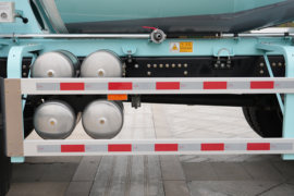 充电&nbsp;混凝土搅拌车底盘                                                图片