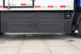 白景&nbsp;电动冷藏车底盘图片