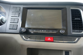 充电&nbsp;电动垃圾车驾驶室图片